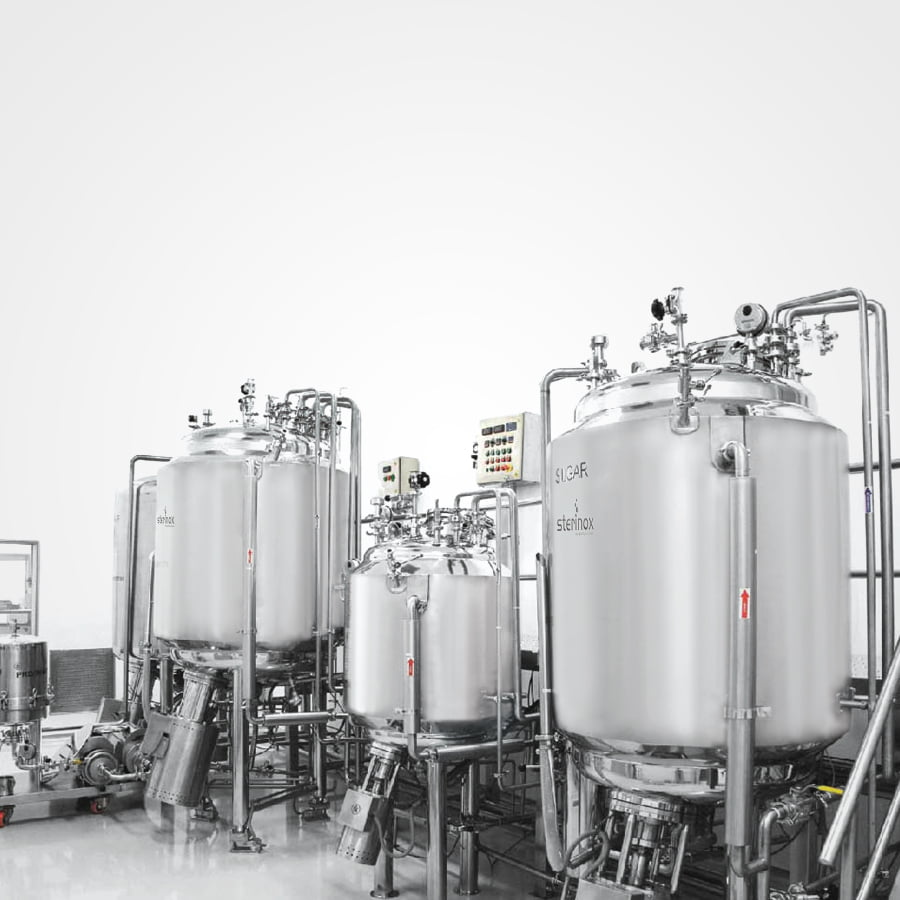 Liquid oral manufacturing machine